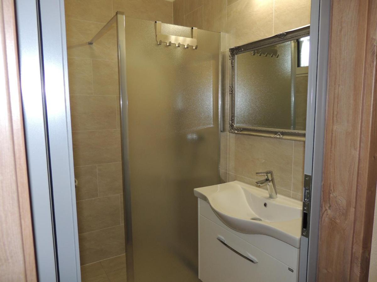 Apartmany I - Kafe Bojnice Buitenkant foto